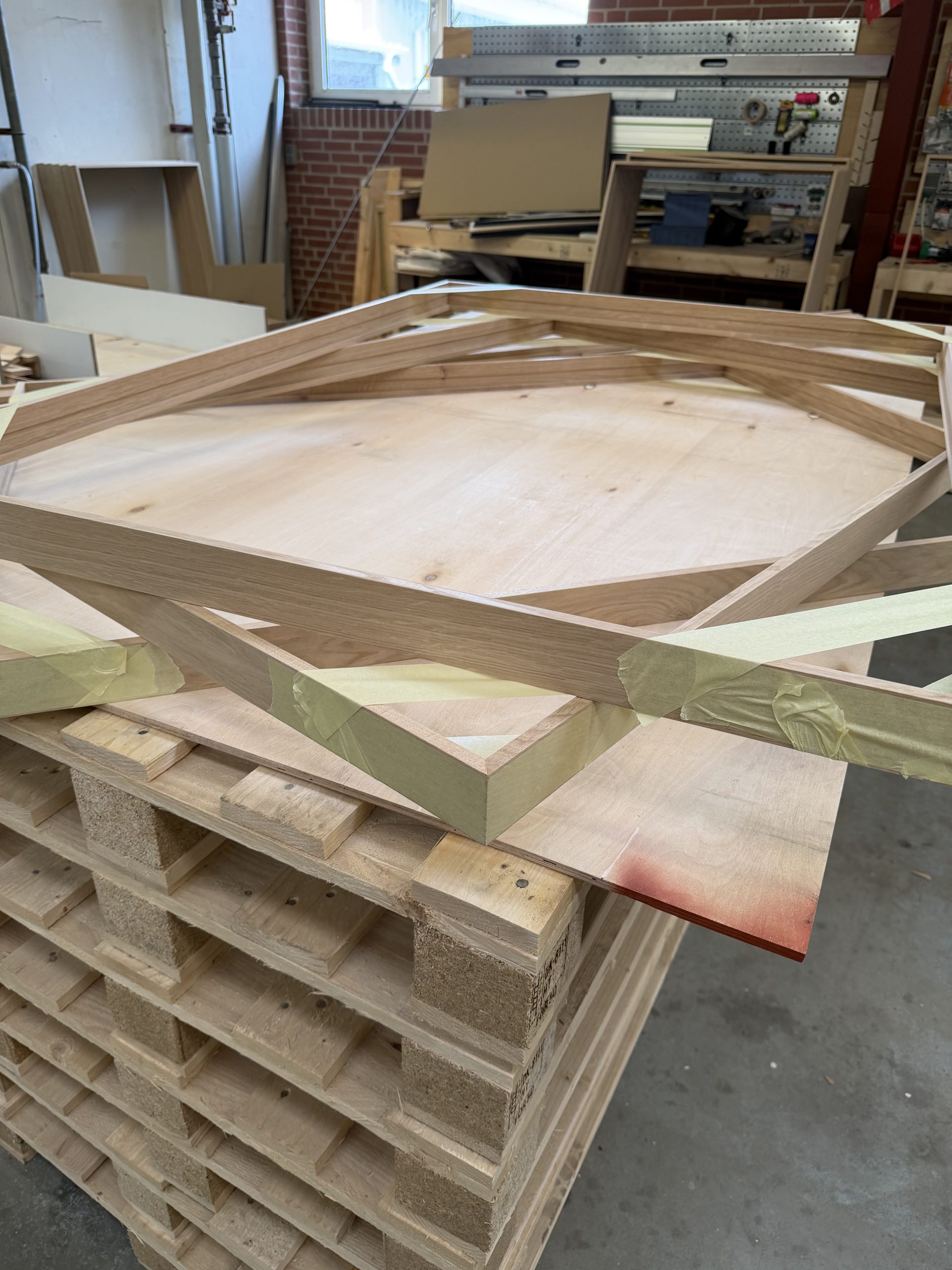 Tjenester hos Dnora A/S